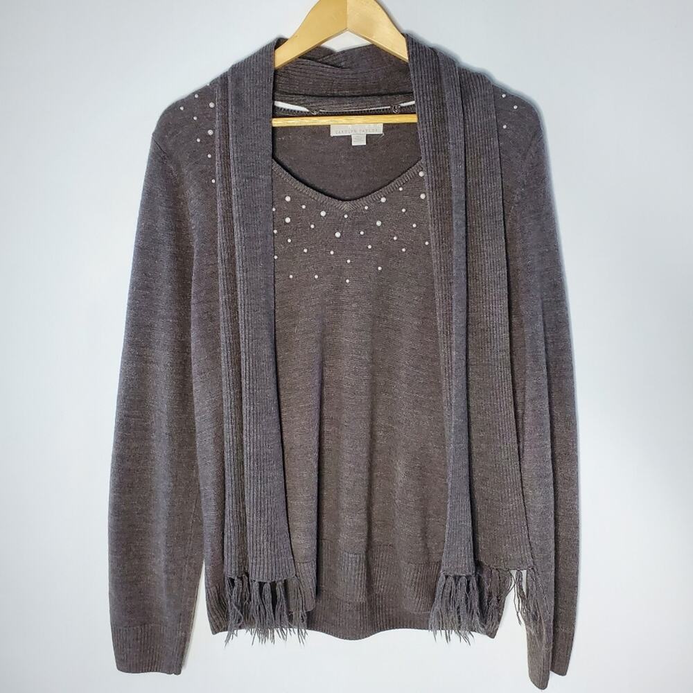Carolyn Taylor Grey knit sweater with faux pearl beading and matching scarf